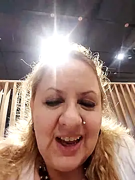 Snapshot of JennyInVegas chatting on 18, 7, 2026 JennyInVegas online show from 18, 7, 2026