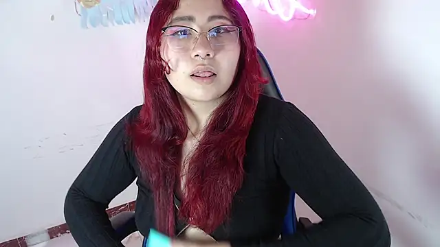 littlee red online show from 13, 12, 2025