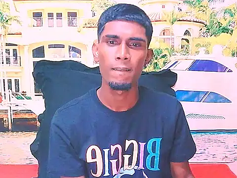 Snapshot of IndianThuggin chatting on 22, 4, 2026 IndianThuggin online show from 22, 4, 2026