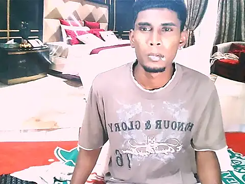 Snapshot of IndianThuggin chatting on 29, 4, 2026 IndianThuggin online show from 29, 4, 2026