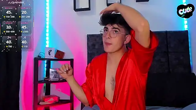 Theo Noxxx online show from 30, 11, 2025