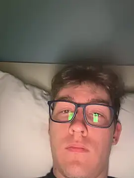 Snapshot of Anton2026 chatting on 5, 4, 2026 Anton2026 online show from 5, 4, 2026