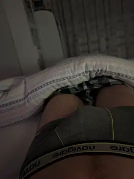 Snapshot of Anton2026 chatting on 8, 4, 2026 Anton2026 online show from 8, 4, 2026