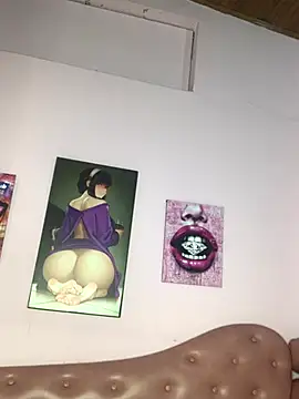 Snapshot of Emiliano_Reyes chatting on 2, 12, 2025 Emiliano Reyes online show from 2, 12, 2025