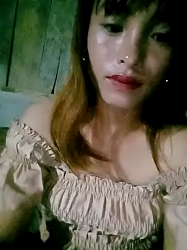 Snapshot of Wong_tinny chatting on 19, 10, 2025 Wong tinny online show from 19, 10, 2025