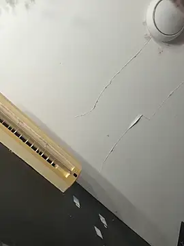 milky denni online show from 31, 10, 2025