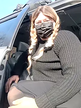 Snapshot of Ashley-Amber_Dragon chatting on 22, 12, 2025 Ashley-Amber Dragon online show from 22, 12, 2025