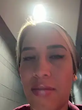 KIMBERLYPULIDO online show from 20, 11, 2025