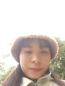 Squirrel-Pear online show from 3, 11, 2025