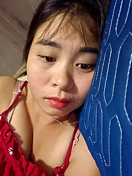 Snapshot of Squirrel-Pear chatting on 2, 12, 2025 Squirrel-Pear online show from 2, 12, 2025