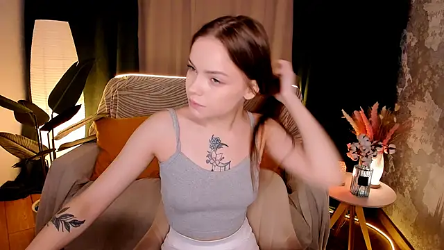 MelissaBell  online show from 17, 11, 2025