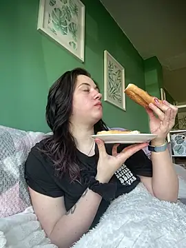 YourFrenchFeliciexo online show from 13, 4, 2026