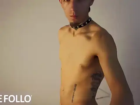 Snapshot of rosse__one chatting on 25, 11, 2025 rosse one online show from 25, 11, 2025