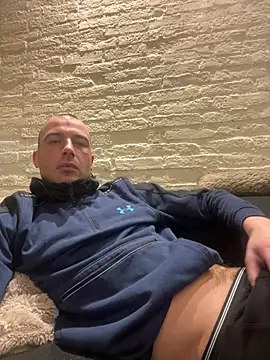 Snapshot of Rotteei1 chatting on 18, 1, 2026 Rotteei1 online show from 18, 1, 2026