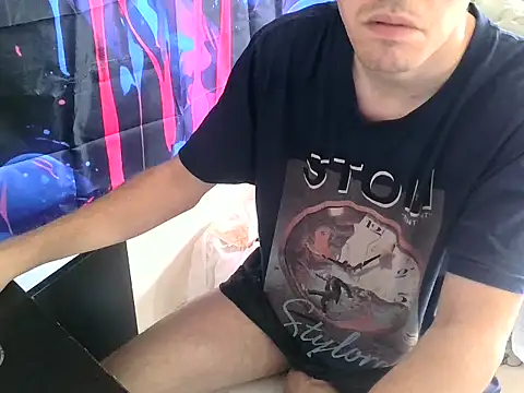 Snapshot of oraharoncohen chatting on 11, 4, 2026 oraharoncohen online show from 11, 4, 2026