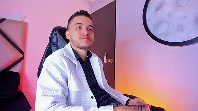 mike 257 online show from 19, 11, 2025