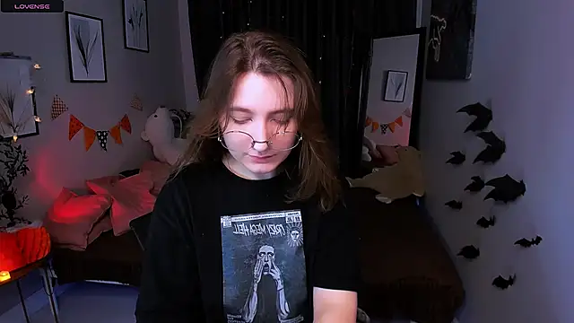 Snapshot of fairy_tara chatting on 25, 10, 2025 fairy tara online show from 25, 10, 2025