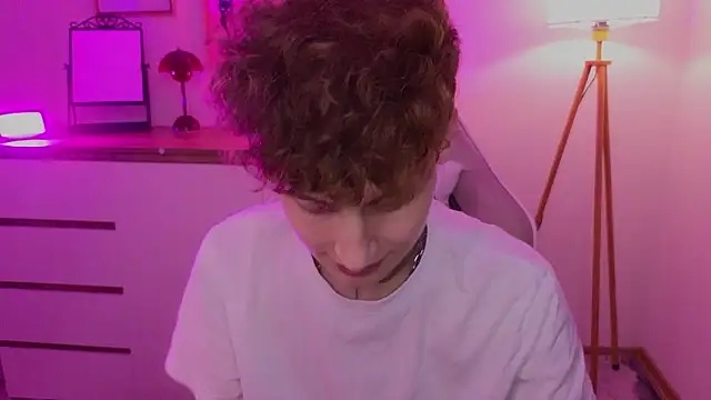 Snapshot of crisp1n chatting on 22, 2, 2026 crisp1n online show from 22, 2, 2026