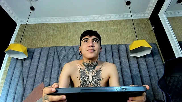 SantiOlsen online show from 21, 10, 2025