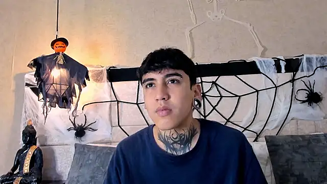 SantiOlsen online show from 24, 10, 2025