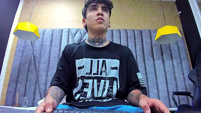 SantiOlsen online show from 22, 11, 2025