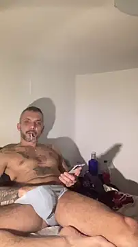 Italmanu85 online show from 17, 11, 2025