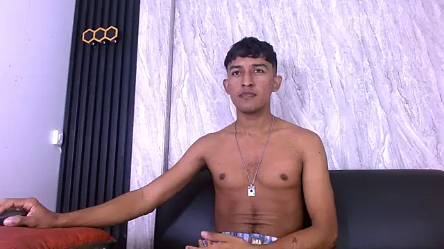 Natzuki 1 online show from 4, 2, 2026