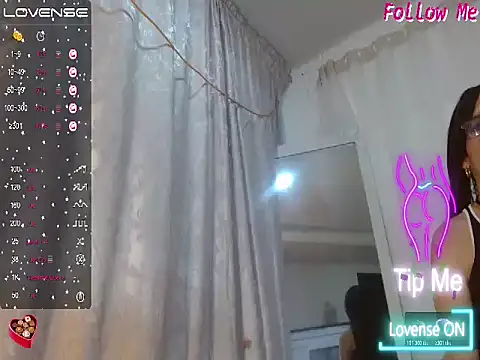 NATTYDOLL74 online show from 6, 11, 2025