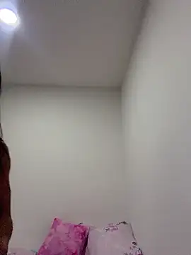 Snapshot of violeta365 chatting on 30, 4, 2026 violeta365 online show from 30, 4, 2026