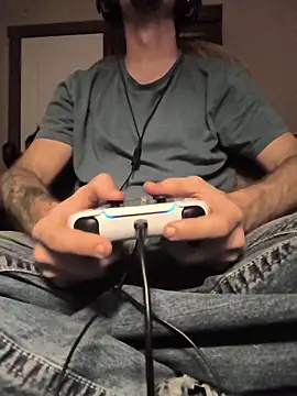 SirDirty34 online show from 4, 12, 2025