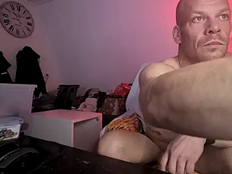 Snapshot of Kinky_Play1 chatting on 18, 1, 2026 Kinky Play1 online show from 18, 1, 2026