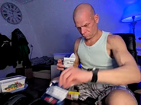 Snapshot of Kinky_Play1 chatting on 25, 2, 2026 Kinky Play1 online show from 25, 2, 2026