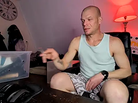 Snapshot of Kinky_Play1 chatting on 1, 3, 2026 Kinky Play1 online show from 1, 3, 2026