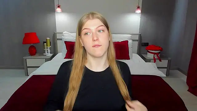 Snapshot of Stella_Light chatting on 30, 6, 2026 Stella Light online show from 30, 6, 2026