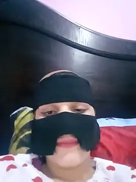 Snapshot of SandyAmr chatting on 2, 6, 2026 SandyAmr online show from 2, 6, 2026