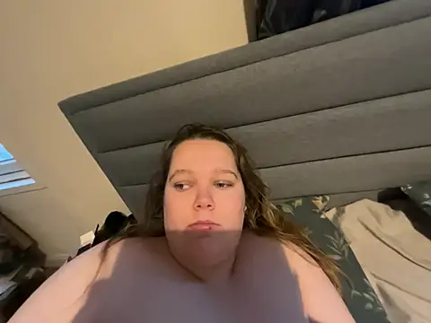 Snapshot of Scarletcum22 chatting on 15, 2, 2026 Scarletcum22 online show from 15, 2, 2026