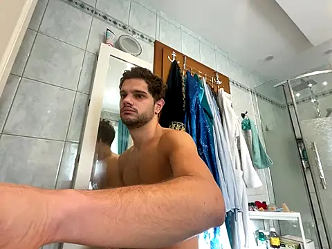 Snapshot of youngboyformommy24 chatting on 29, 10, 2025 youngboyformommy24 online show from 29, 10, 2025