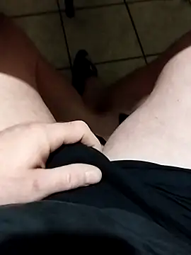 Snapshot of Cedric7653 chatting on 22, 12, 2025 Cedric7653 online show from 22, 12, 2025