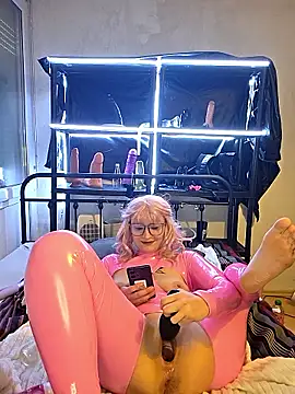 LunaXshade online show from 9, 1, 2026