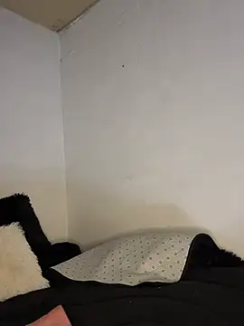 morenaQueen  online show from 3, 5, 2026