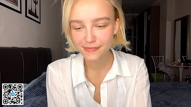 Snapshot of MelodyImam chatting on 25, 10, 2025 MelodyImam online show from 25, 10, 2025