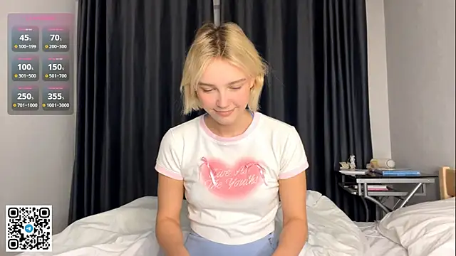 Snapshot of MelodyImam chatting on 9, 11, 2025 MelodyImam online show from 9, 11, 2025