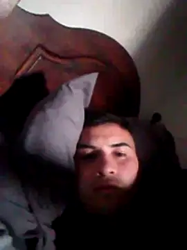 Snapshot of Achi09 chatting on 26, 10, 2025 Achi09 online show from 26, 10, 2025