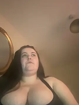 Maya 29x online show from 13, 4, 2026