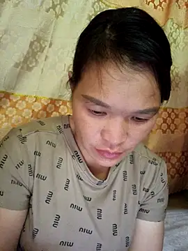 chipu06 online show from 27, 10, 2025