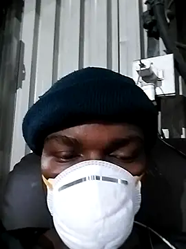 loVbRo1 online show from 13, 11, 2025