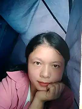 Snapshot of lisa-bae00 chatting on 24, 10, 2025 lisa-bae00 online show from 24, 10, 2025