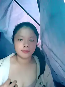 Snapshot of lisa-bae00 chatting on 27, 10, 2025 lisa-bae00 online show from 27, 10, 2025