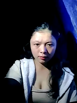 Snapshot of lisa-bae00 chatting on 4, 11, 2025 lisa-bae00 online show from 4, 11, 2025