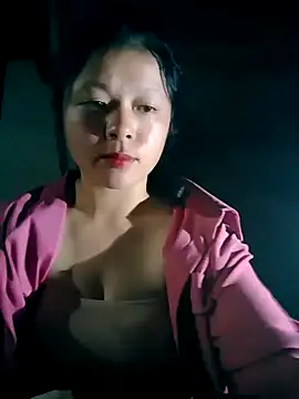 Snapshot of lisa-bae00 chatting on 7, 11, 2025 lisa-bae00 online show from 7, 11, 2025